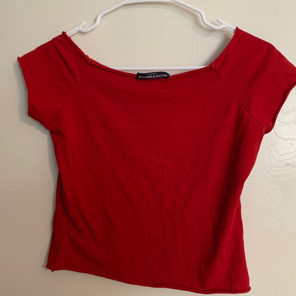 BRANDY MELVILLE red tee